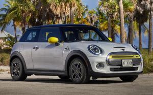Mini Cooper SE 2020 года (NA)